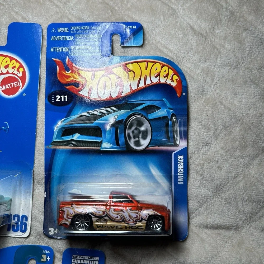 Hot Wheels Set Of 3‎ Trucks NIB Diecast 1:64 #209 #211 #136